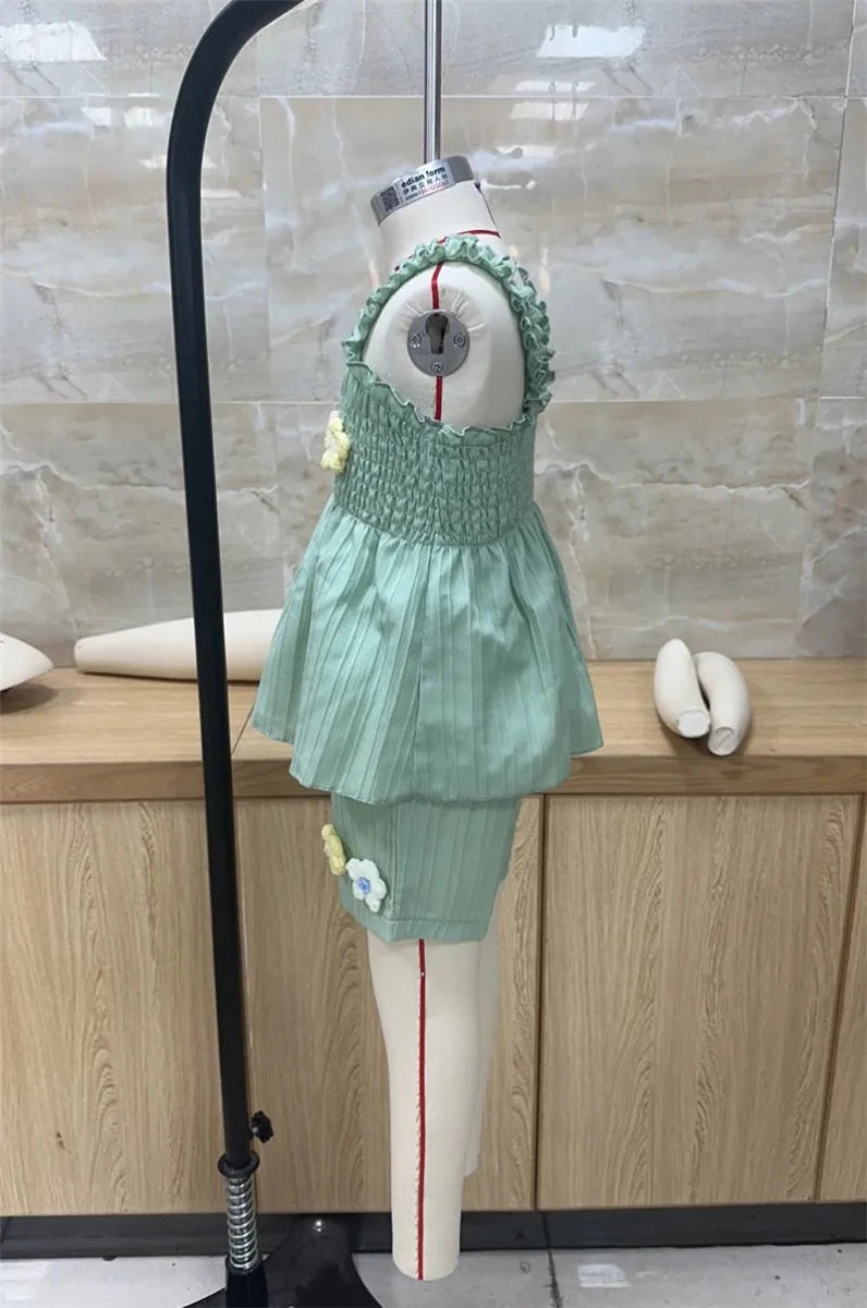 0-4years Baby Girl Summer Outfit 3D Flower Design Ruffled Trim Smocked Sleeveless Tops and Shorts 2 Pcs Set for Toddler girls - Mom & Kids