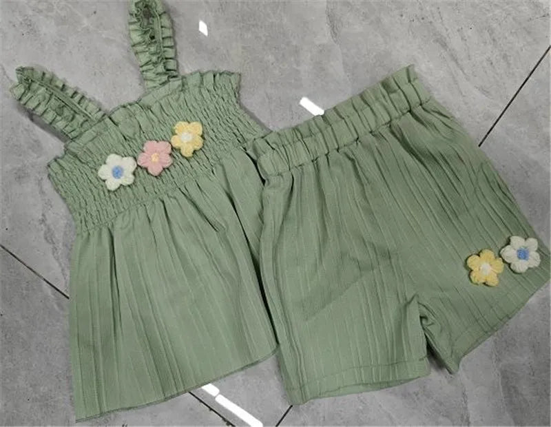 0-4years Baby Girl Summer Outfit 3D Flower Design Ruffled Trim Smocked Sleeveless Tops and Shorts 2 Pcs Set for Toddler girls - Mom & Kids