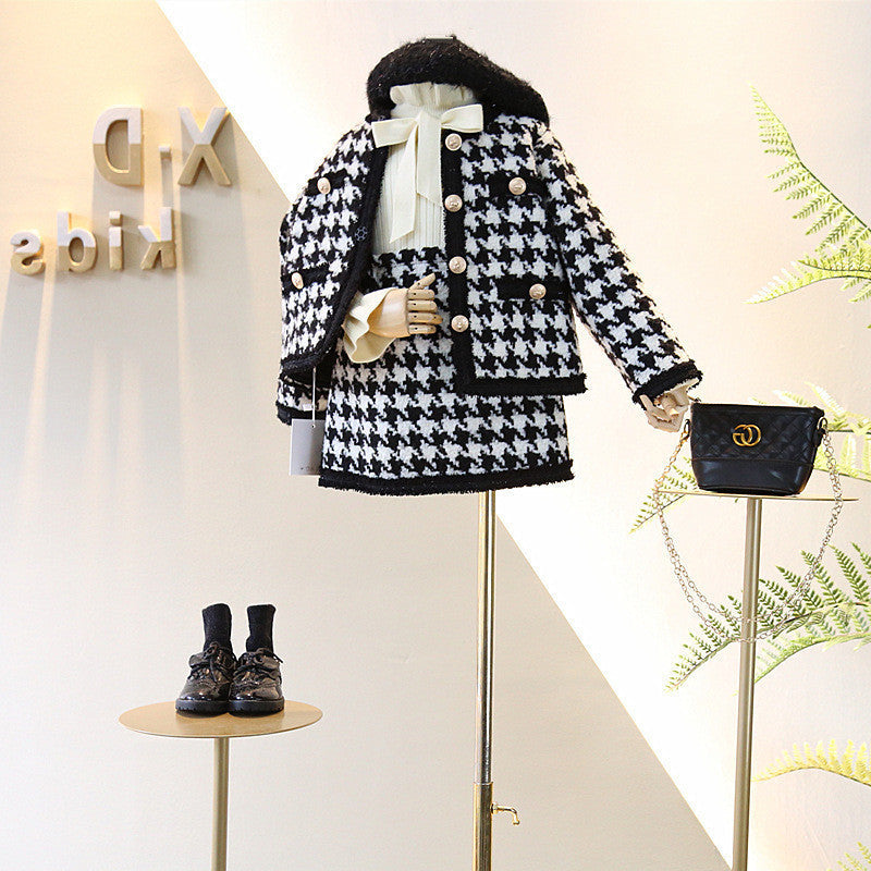 Sunflower Thin Sweater Coat And Skirt Two-piece Suit