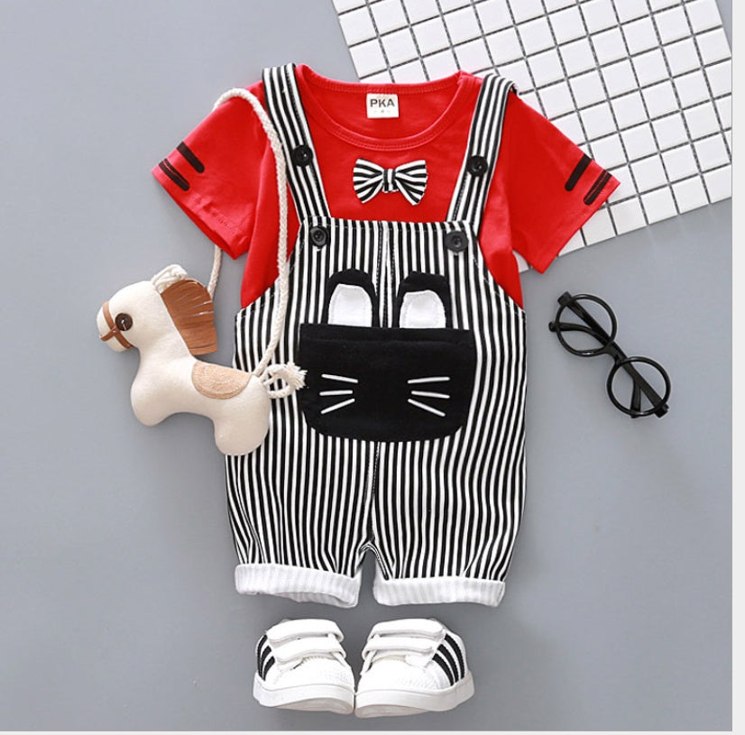 Factory direct handsome children's clothing Korean male baby cartoon strap two-piece suit cotton one generation