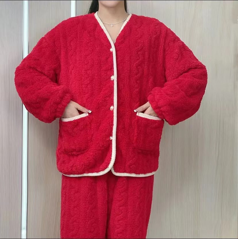 Spring And Autumn Coral Fleece Pajama Set