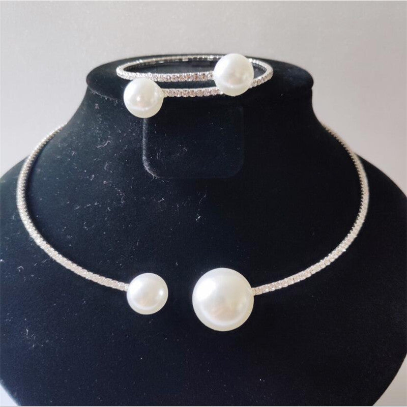 Alloy Diamond Simple Style Necklace Bracelet Set