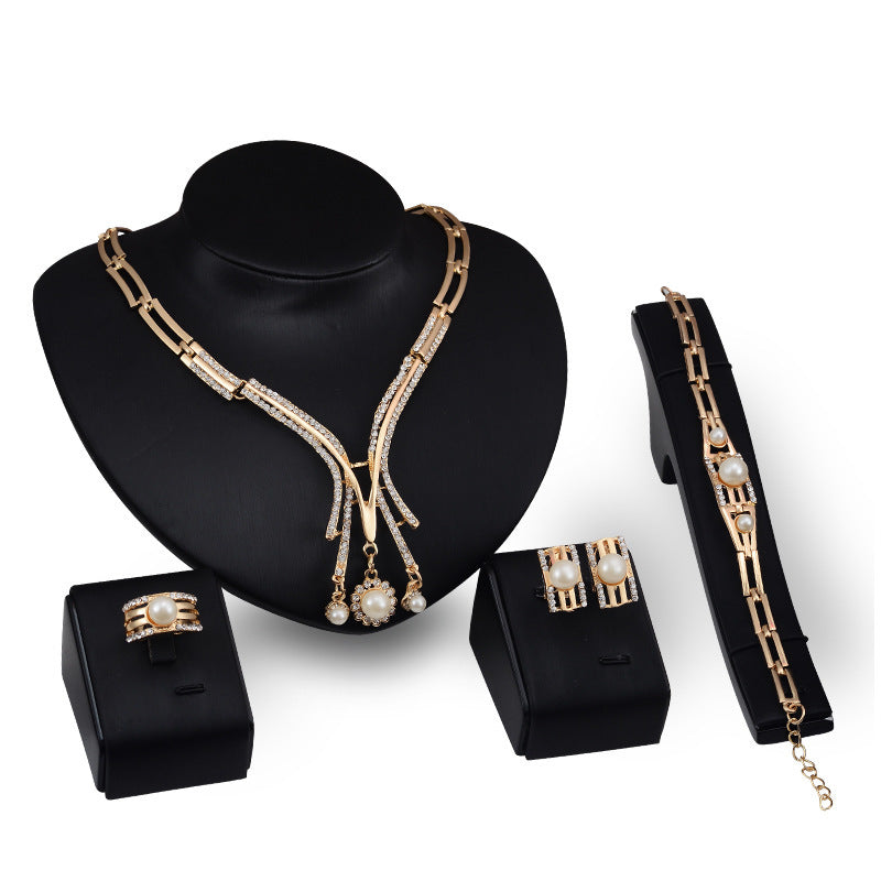 Personalized Fashion Jewelry Set Alloy Necklace Four-piece Set (Available)