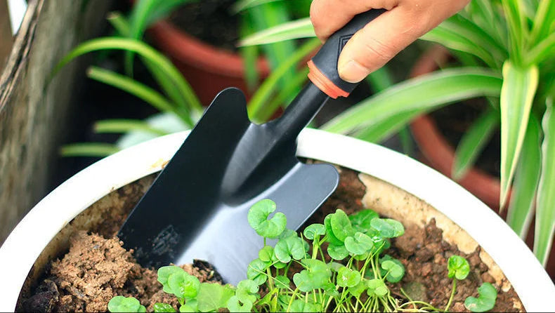 5-Piece Garden Tool Set: Shovel, Pruner, Hoe, Rake – Essential Gardening Kit