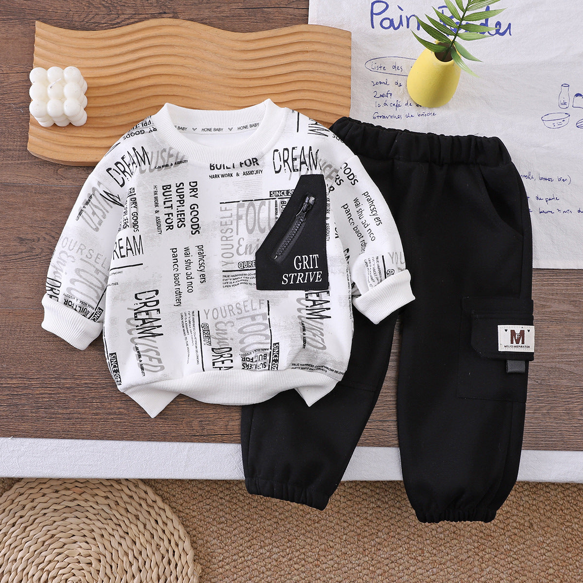 Spring and Autumn 2026 New Boys' Outfit Set, Korean Style Casual Trendy Sports Zipper Pocket Sweatshirt Two-Piece Set