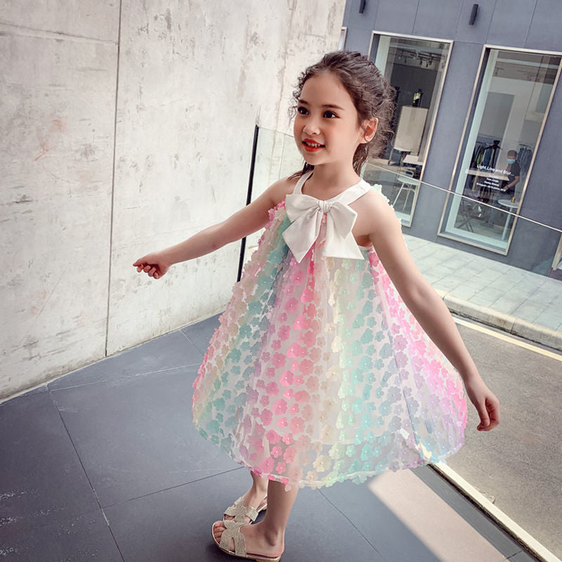 Girls sleeveless dress 2025 summer new color 3D flower skirt children's bow princess skirt (Available)