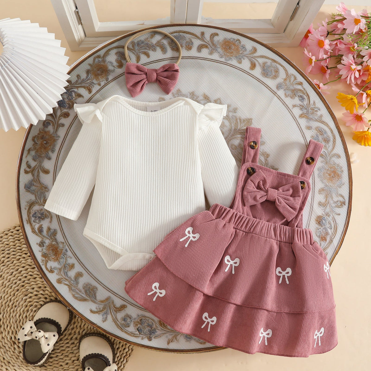 European and American Style 0-2 Years Old Baby Girl Autumn and Winter Ribbed Long-Sleeve Romper + Double-Layer Suspender Skirt + Bow Headband Set