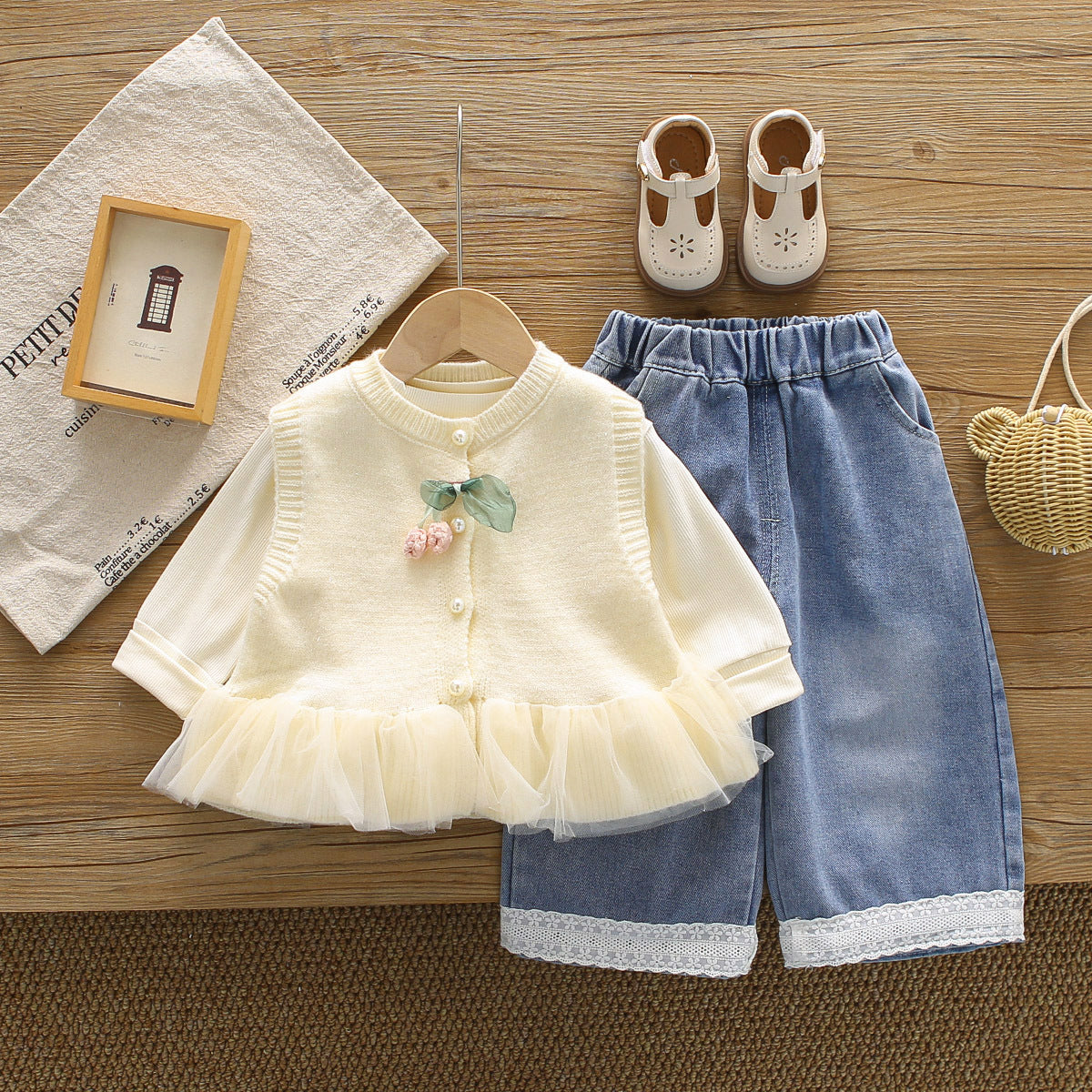 Girls' Autumn Three-Piece Set: Sweet Mesh Patchwork Sweater Vest, Lace Trim Denim Pants, Toddler Outfit