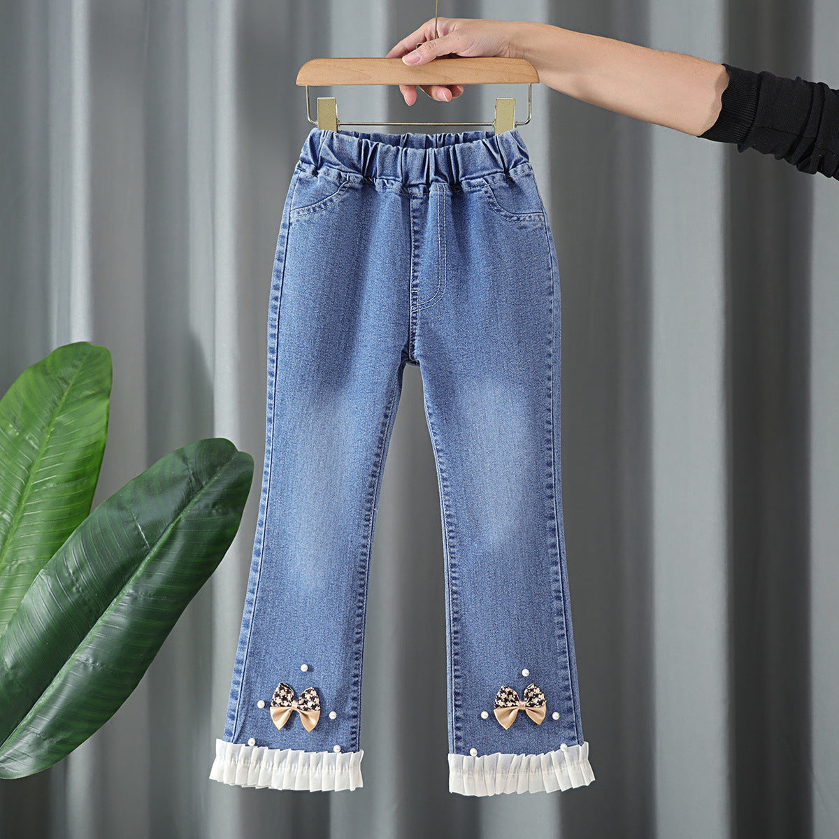 Girls' Bell-Bottom Pants Spring and Autumn 2026 New Style Children's Jeans Trendy Korean Version Casual Pants for Older Kids
