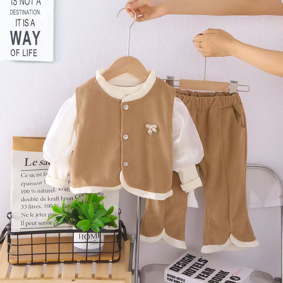 Girls' Spring and Autumn Outfit 2026 New Style Children's Clothing Casual Pants Three-Piece Set Baby Princess Strap Dress