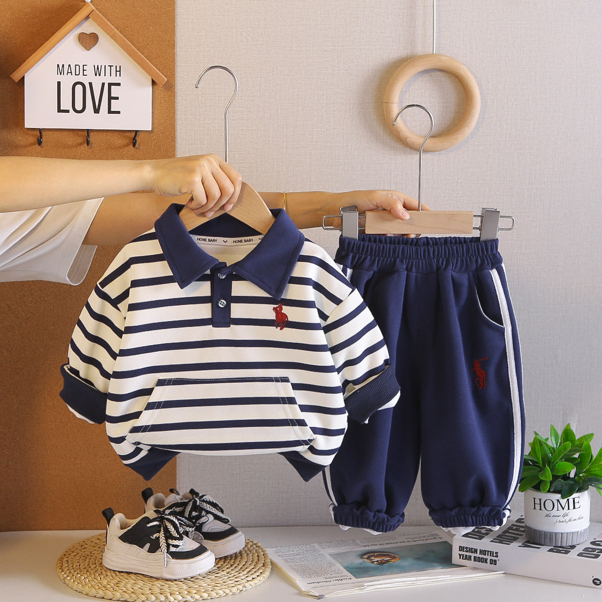 Boys' Striped Polo Set Spring and Autumn New Style Toddler Embroidered Turn-down Collar Sweatshirt and Pants Casual Two-piece Set Children's Clothing Wholesale