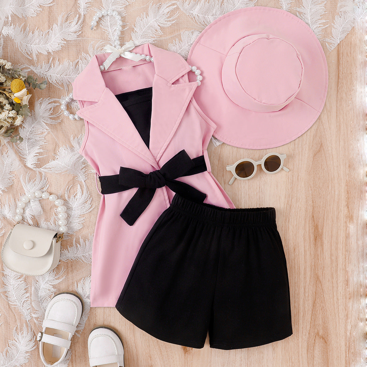 Girls suits for small and medium-sized children: suspender bottom + shorts + sleeveless suit jacket + hat 4Pcs set