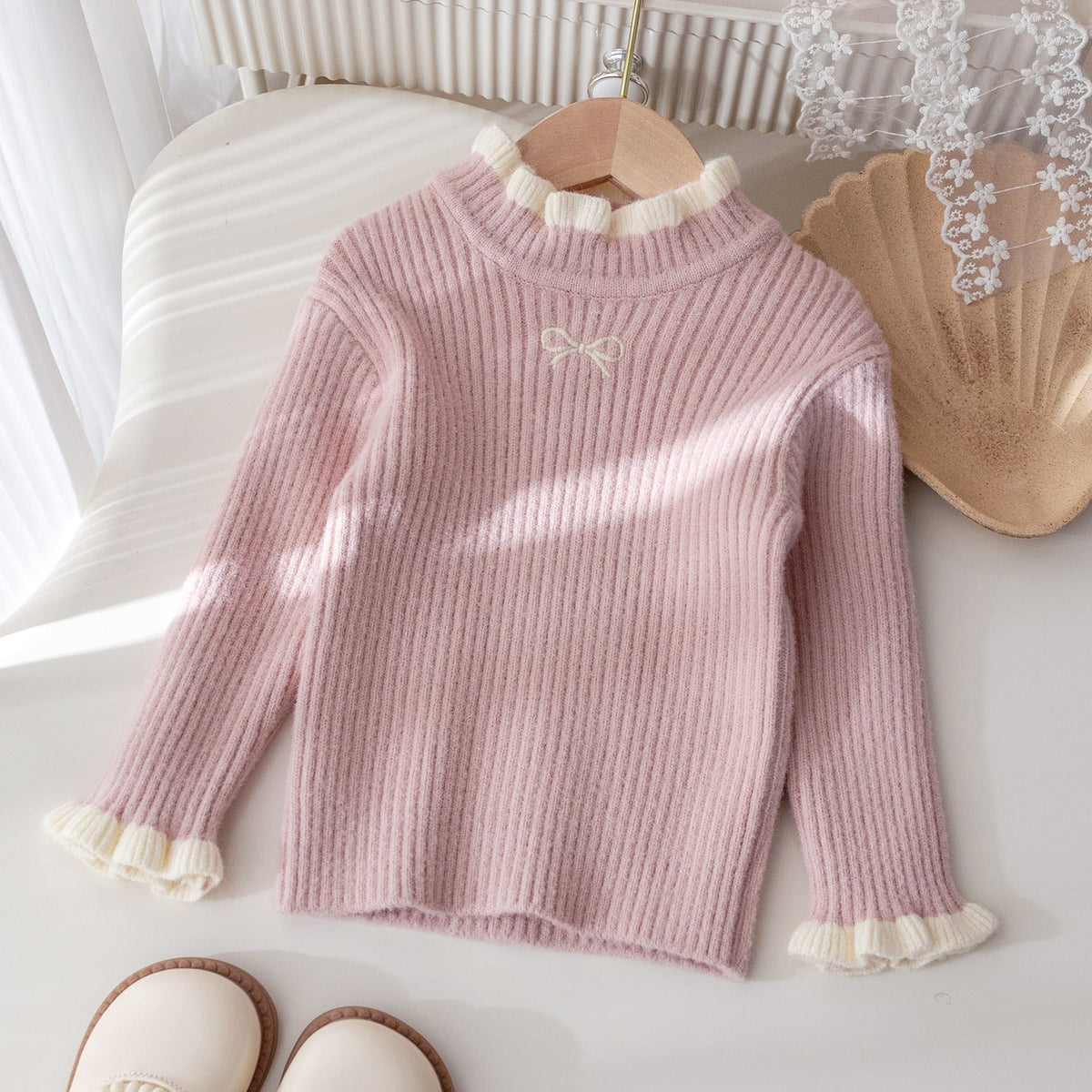 Girls' Korean-style Sweater suit Autumn and Winter New Children's Western-style Solid Color Knitted Pullover Crochet Trousers Two-piece Set