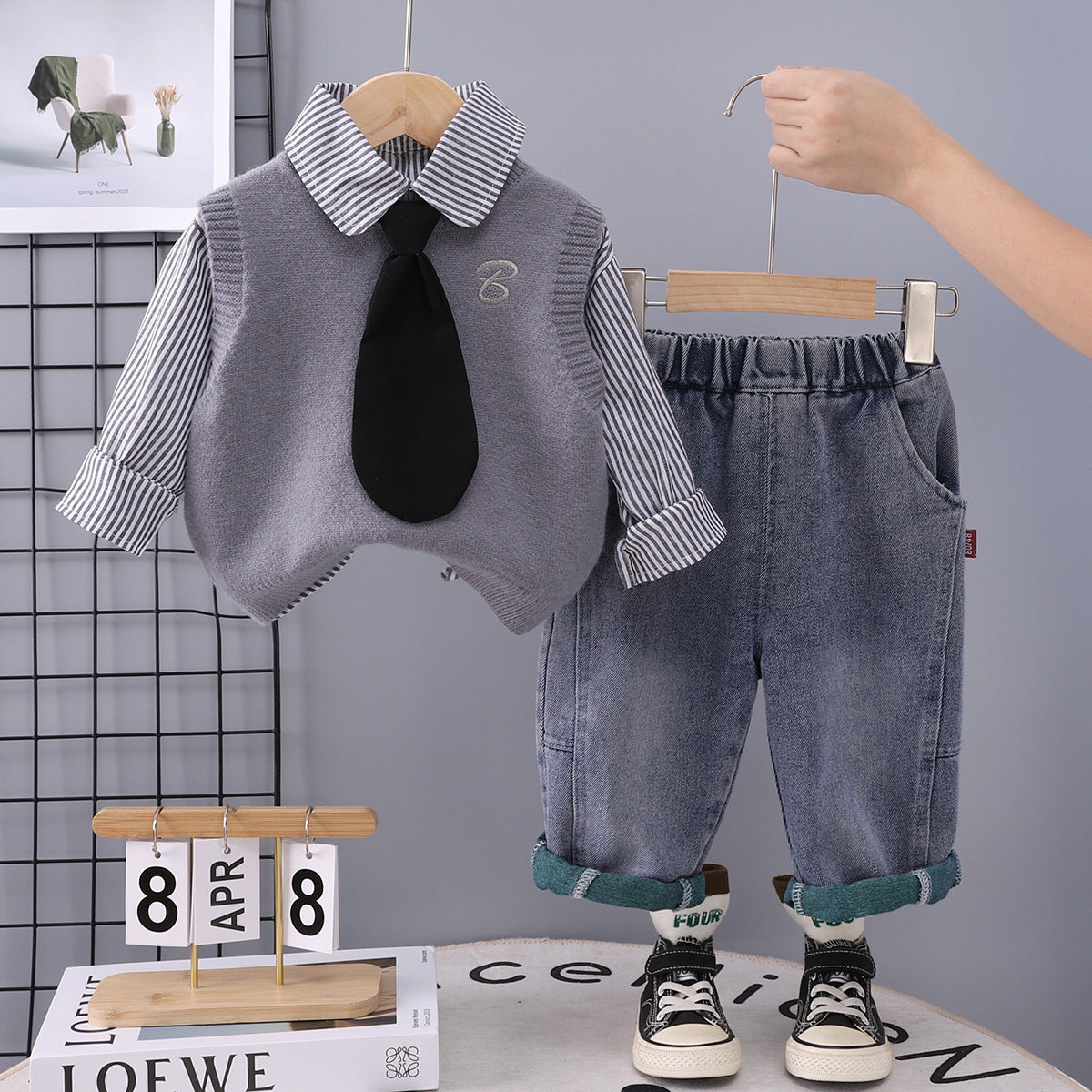 2025 Spring and Autumn New Style Boys and Girls New Baby Spring and Autumn Stylish Korean Style Sweater Vest Fashion Three-Piece Set