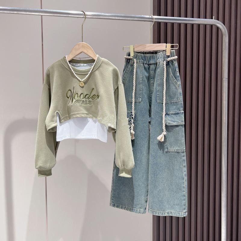 Girls autumn three-piece suit new Korean version girls fashionable vest sweatshirt workwear jeans net (Available)