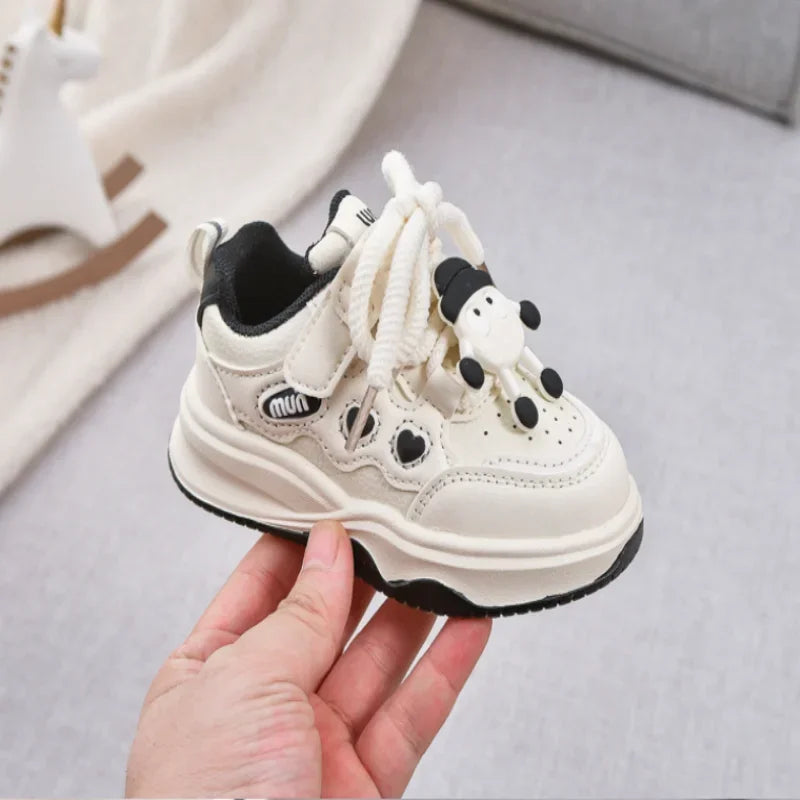 New Style Girls' Board Shoes With Fashionable Leather Surface Cute Casual Shoes Children S