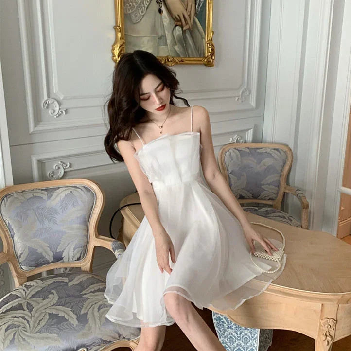 Women's Vintage Lace A-Line Dress with lantern sleeves and elegant mid-calf A-line design