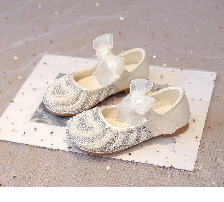 Girls Rhinestone Shoes with Big Heart Pearl Lace Bowtie Fashion Princess Sweet Kids Dress Flats for Wedding Party Chic Elegant