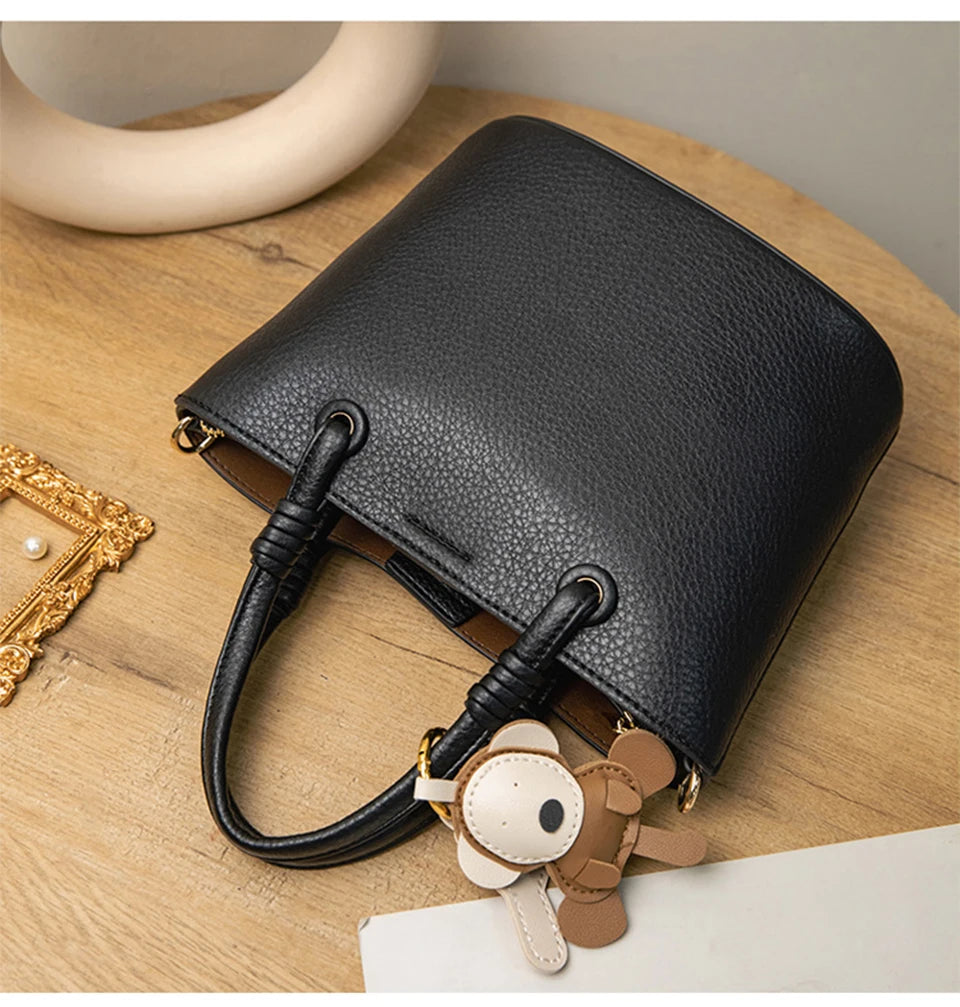 2024 New Bucket Bag for Women, Fashionable and Versatile, Handheld, Diagonal, High End, Single Shoulder, Small and Unique Design