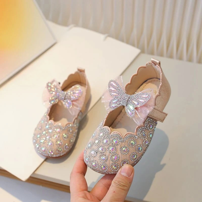 Girls Crystal Princess Footwear Comfortable Flat Sole Leather Shoes for Kids Glittering Rhinestone Design