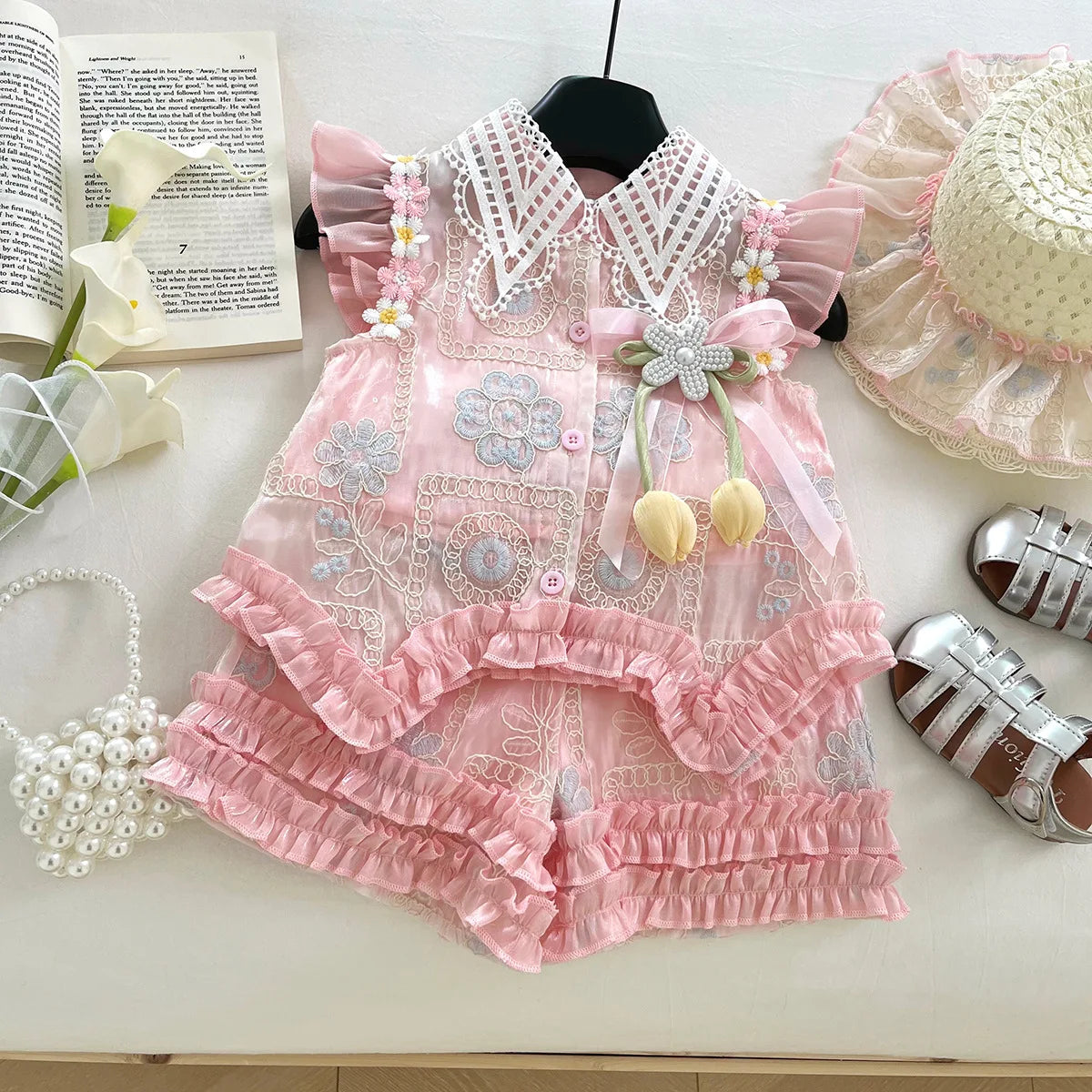 Baby Girls Summer Clothes Sweet Lace Embroidery Flowers 3pcs Sets Tops Shirts+shorts+hat,Kids Children Princess Clothes