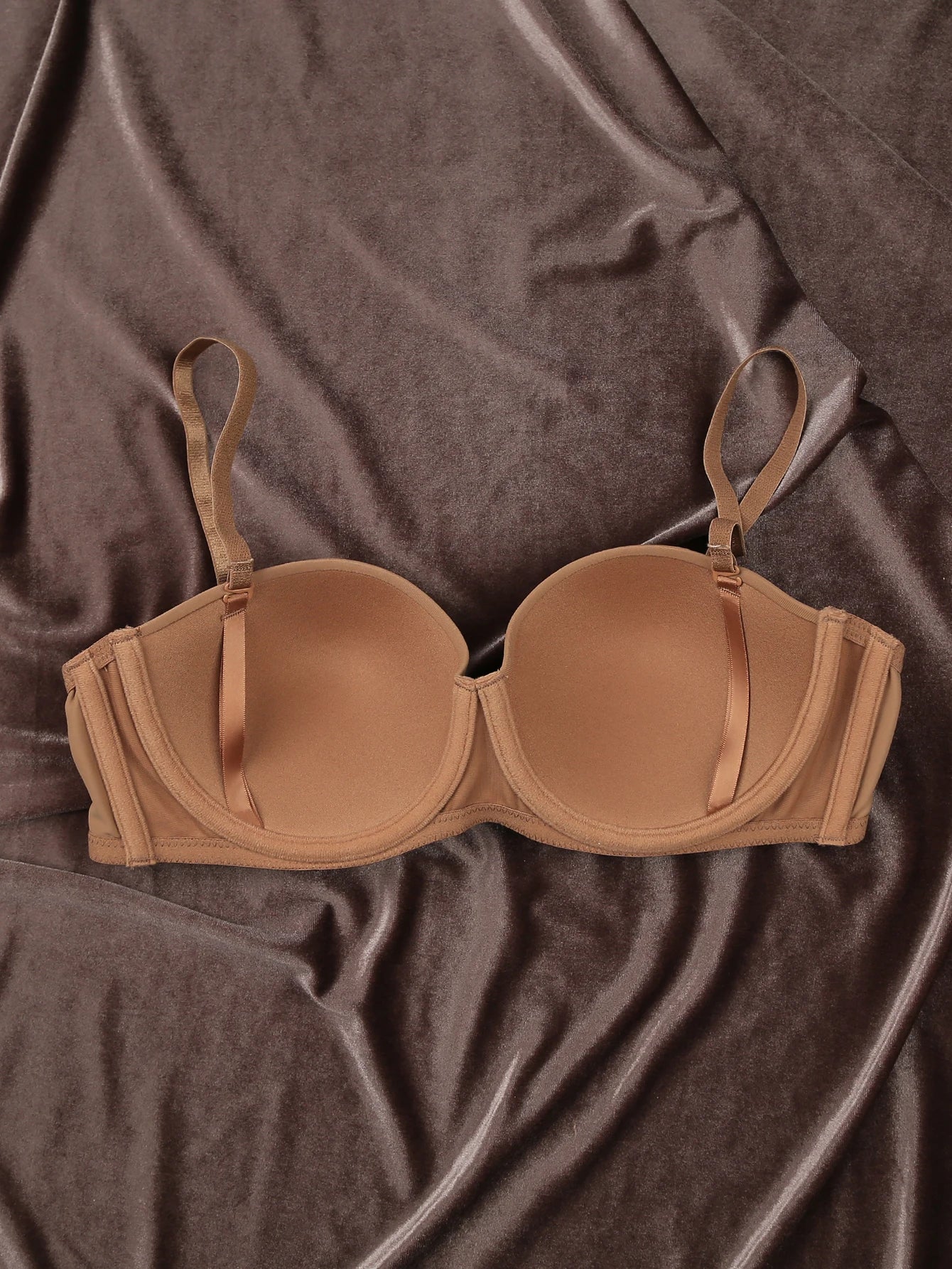 Strapless Seamless Bra 1/2 Cup Women's Underwear Fashion Invisible Bra Multiple Wearing Methods Detachable Shoulder Straps Under