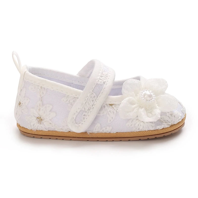 New Baby Shoes Lace Embroidered Shoes Exquisite Princess Shoes Anti Slip Soft Soled Women's Baby Walking Shoes