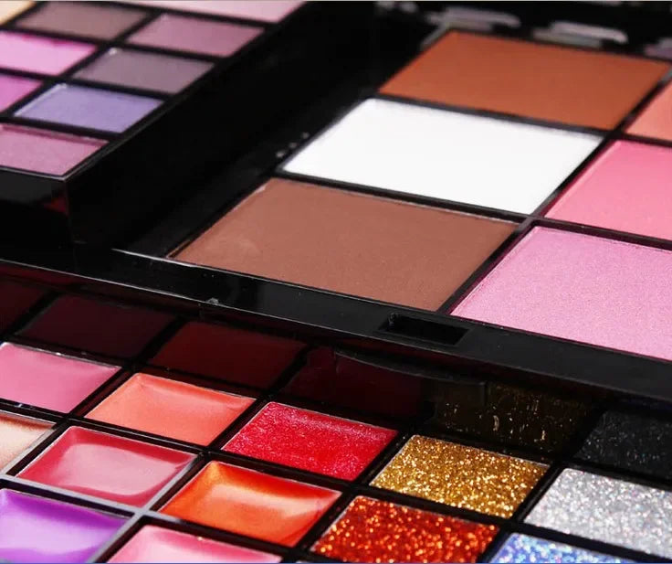 74 Colors Eyeshadow Lip Gloss Combination All in One Makeup Set Matte Eyeshadow Tray Concealer Flash Lipstick Make up kit Box