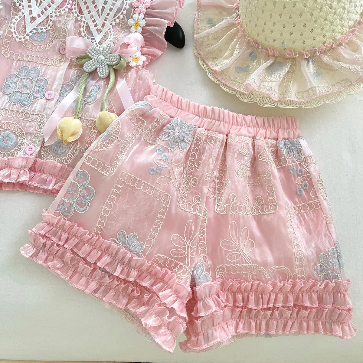 Baby Girls Summer Clothes Sweet Lace Embroidery Flowers 3pcs Sets Tops Shirts+shorts+hat,Kids Children Princess Clothes