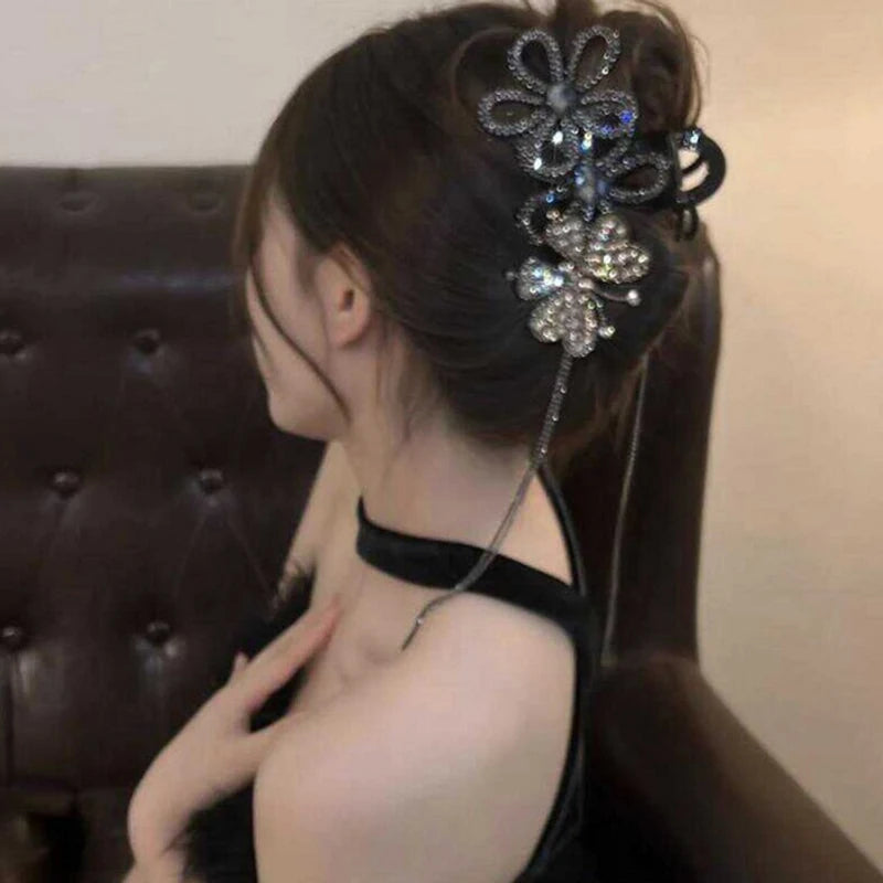 Women's Party Hair Accessories Luxury Super Sparkling Sunflower Butterfly Tassel Hair Clip Elegant Shark Hair Claws New Headwear