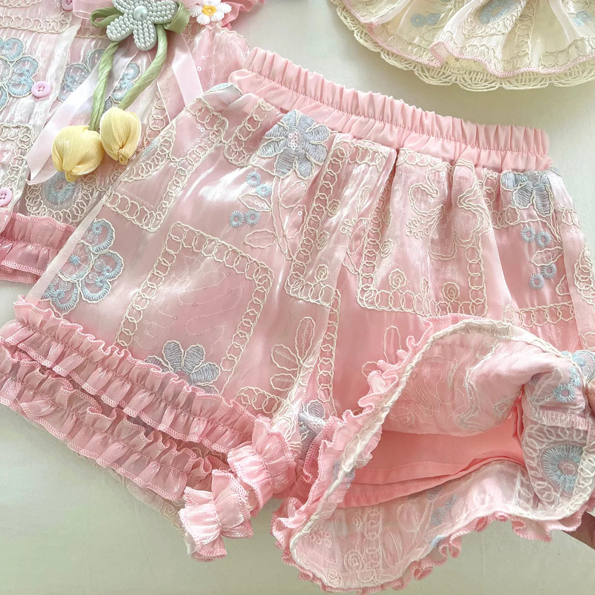 Baby Girls Summer Clothes Sweet Lace Embroidery Flowers 3pcs Sets Tops Shirts+shorts+hat,Kids Children Princess Clothes