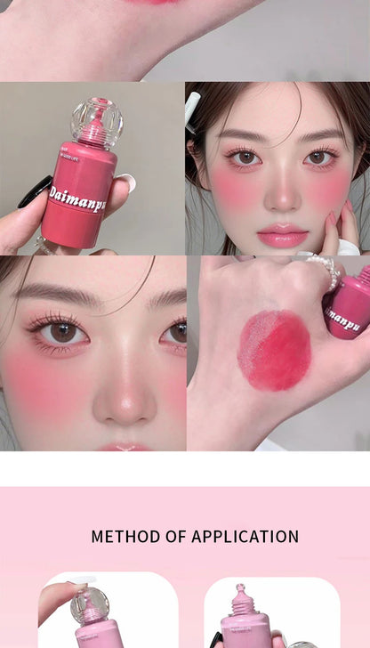 When You Put Blush in a Milk Bottle and Press It Lightly, the Makeup Becomes Clear and the Korean-Style Color Is Well Displayed, with the Color Rising up for a Light and Natural Look, and Is Easy to Apply.