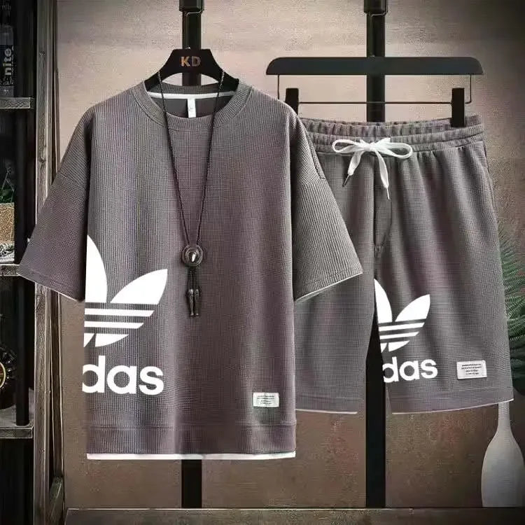 Summer  New Men's pullover sportswear Set, fashionable basketball men's casual short-sleeved T-shirt + shorts two-piece set