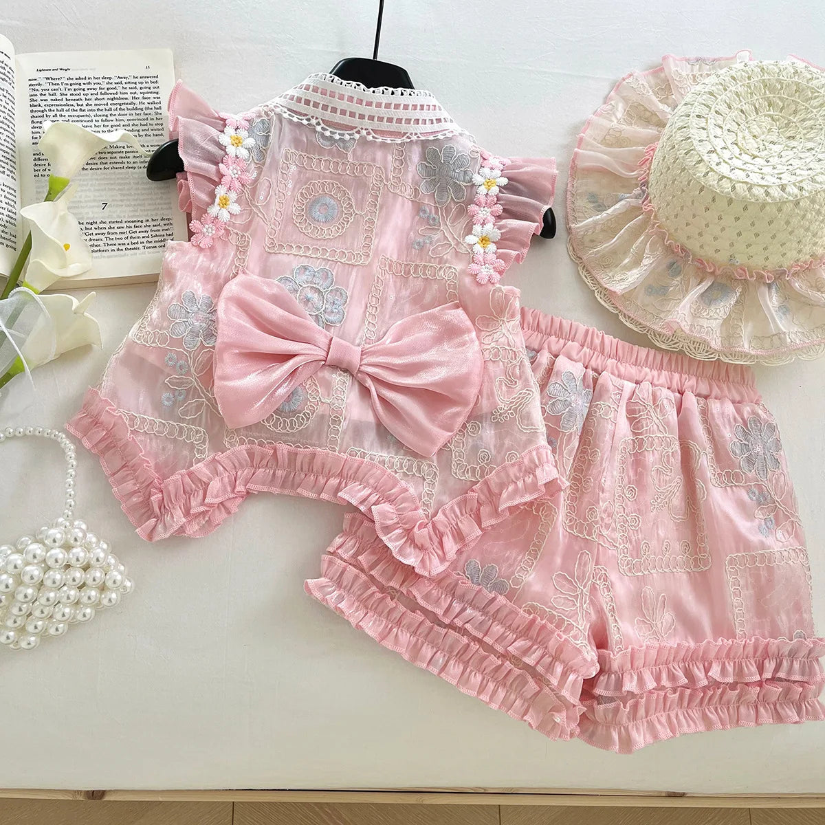Baby Girls Summer Clothes Sweet Lace Embroidery Flowers 3pcs Sets Tops Shirts+shorts+hat,Kids Children Princess Clothes