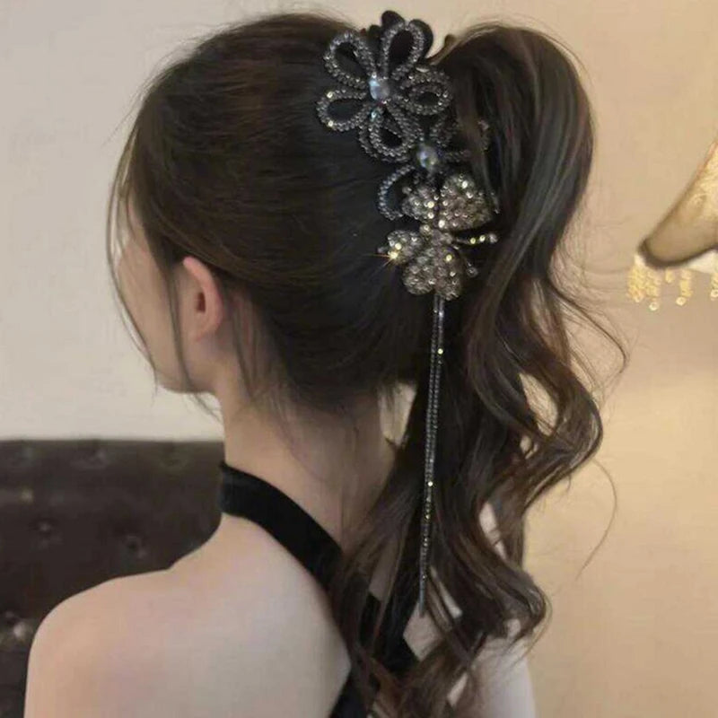 Women's Party Hair Accessories Luxury Super Sparkling Sunflower Butterfly Tassel Hair Clip Elegant Shark Hair Claws New Headwear