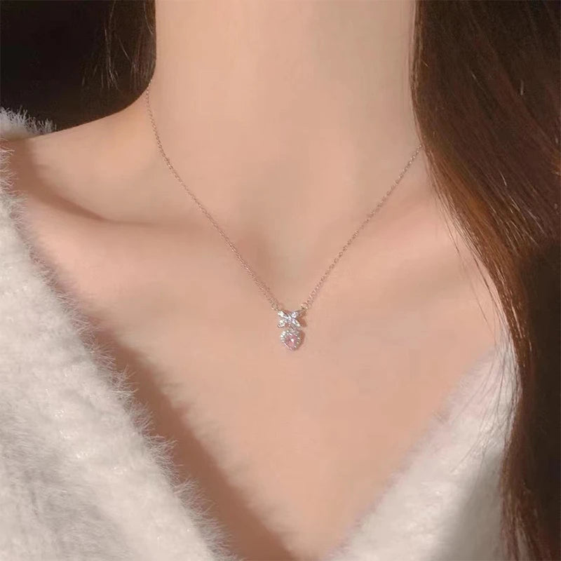 Exquisite Accessories, High-End Heart Bowknot Love Zircon Necklace; Luxury Clavicle Chain for Women Elegant Gift