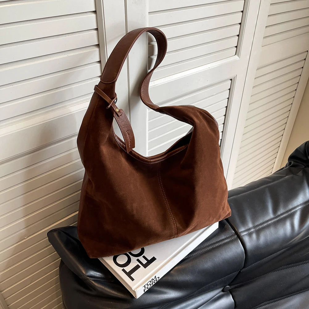 Women's Vintage Shoulder Tote Bag with large capacity, premium PU leather, zipper closure, and elegant everyday design