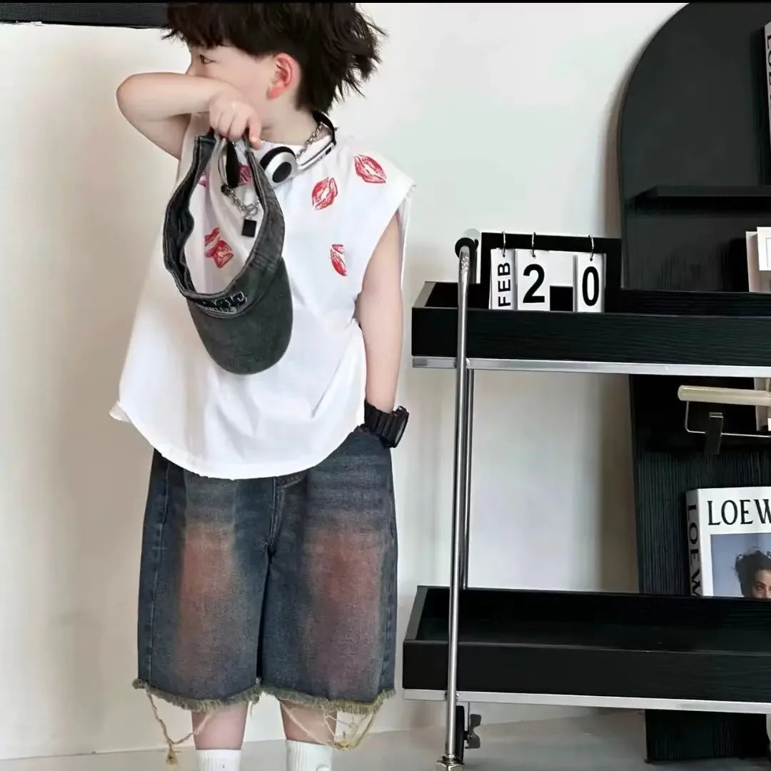 New Korean Fashion Set Design Sense Street Printed Vest Shirt Broken Edge Short Jeans Two-piece Suits