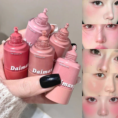 When You Put Blush in a Milk Bottle and Press It Lightly, the Makeup Becomes Clear and the Korean-Style Color Is Well Displayed, with the Color Rising up for a Light and Natural Look, and Is Easy to Apply.