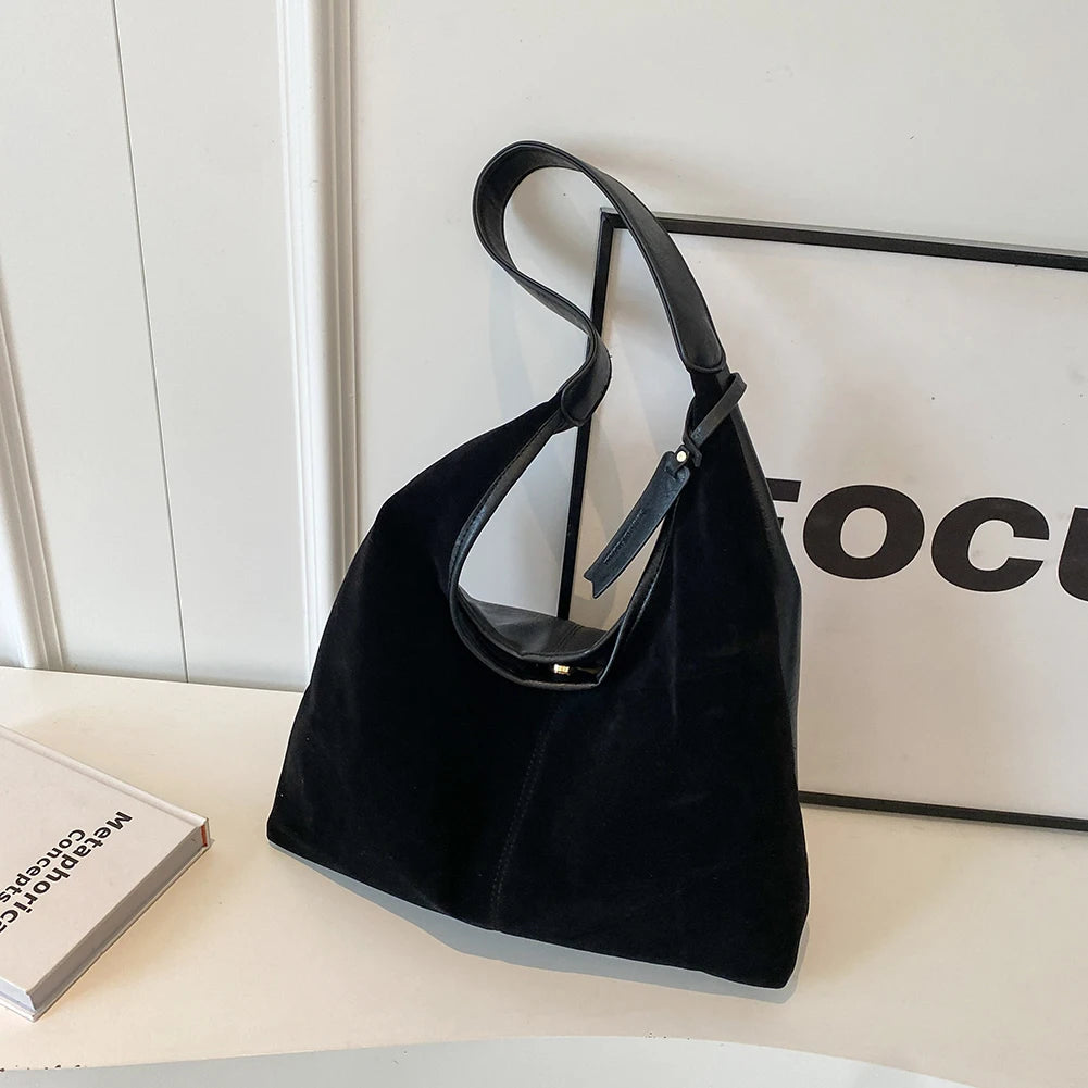 Women's Vintage Shoulder Tote Bag with large capacity, premium PU leather, zipper closure, and elegant everyday design