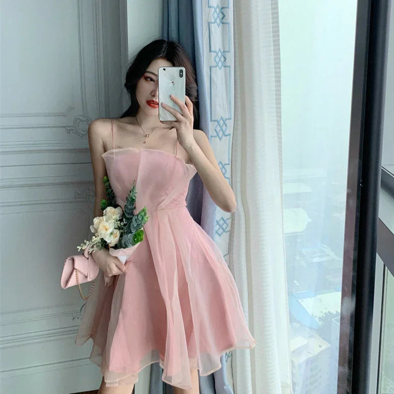 Women's Vintage Lace A-Line Dress with lantern sleeves and elegant mid-calf A-line design