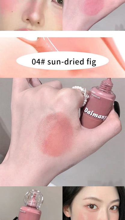 When You Put Blush in a Milk Bottle and Press It Lightly, the Makeup Becomes Clear and the Korean-Style Color Is Well Displayed, with the Color Rising up for a Light and Natural Look, and Is Easy to Apply.