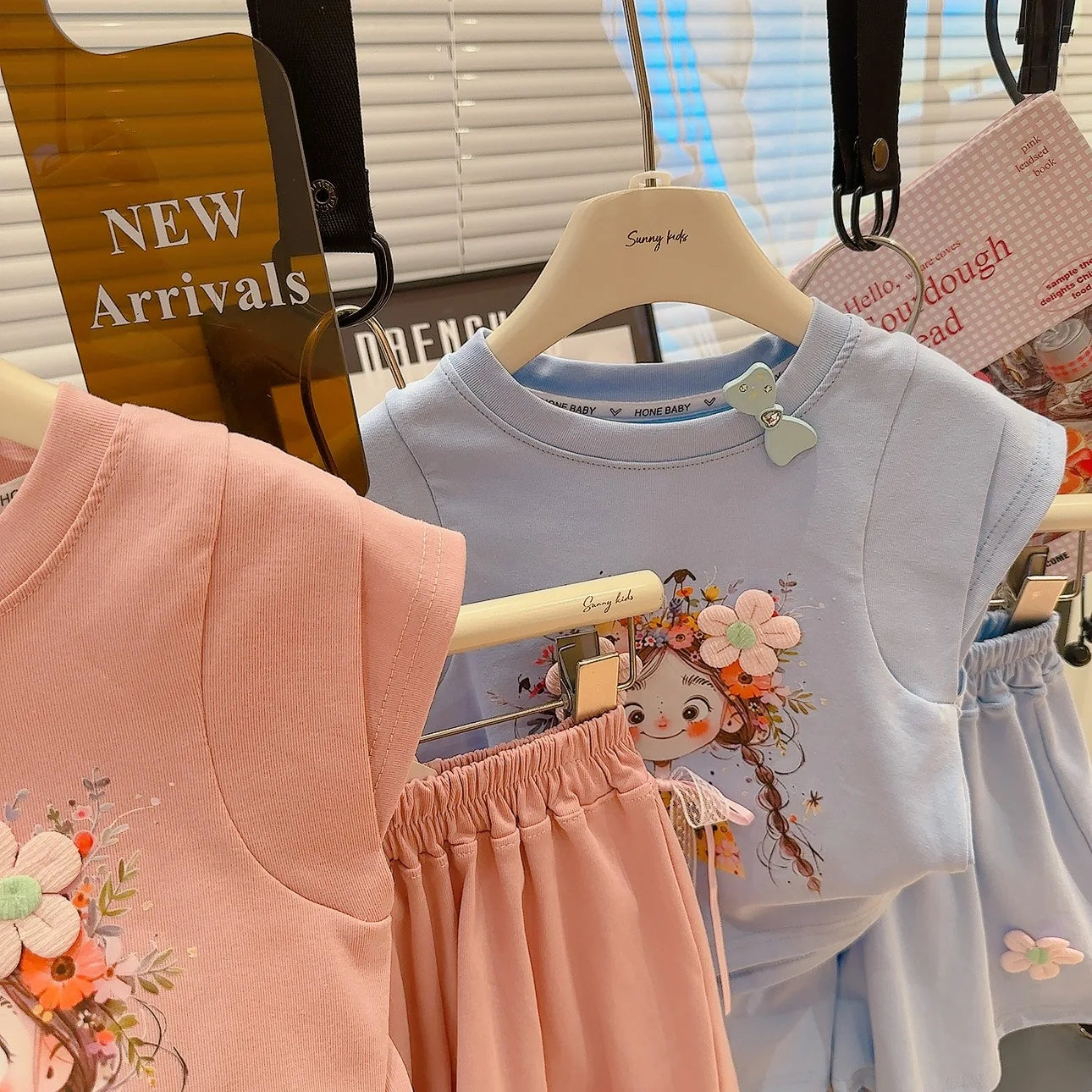 Korean Fresh Style Summer Set Cute Short Sleeve Top & High-Waist Shorts for Girls, 2-Piece Outfit