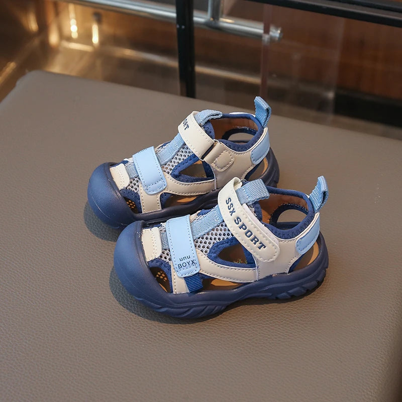 New Children's Sandals Soft Bottom Head Protection Boys and Girls Baby Walking Shoes Korean Style