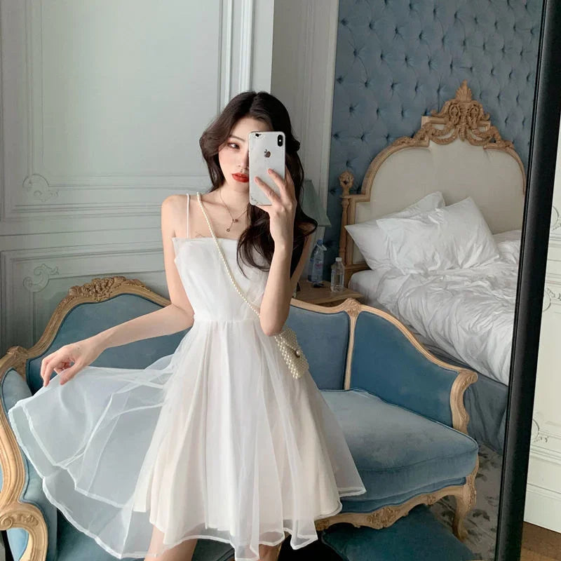 Women's Vintage Lace A-Line Dress with lantern sleeves and elegant mid-calf A-line design