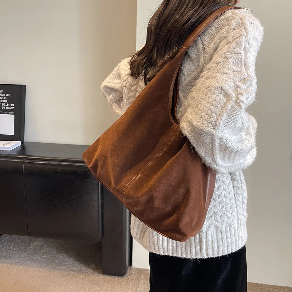 Women's Vintage Shoulder Tote Bag with large capacity, premium PU leather, zipper closure, and elegant everyday design