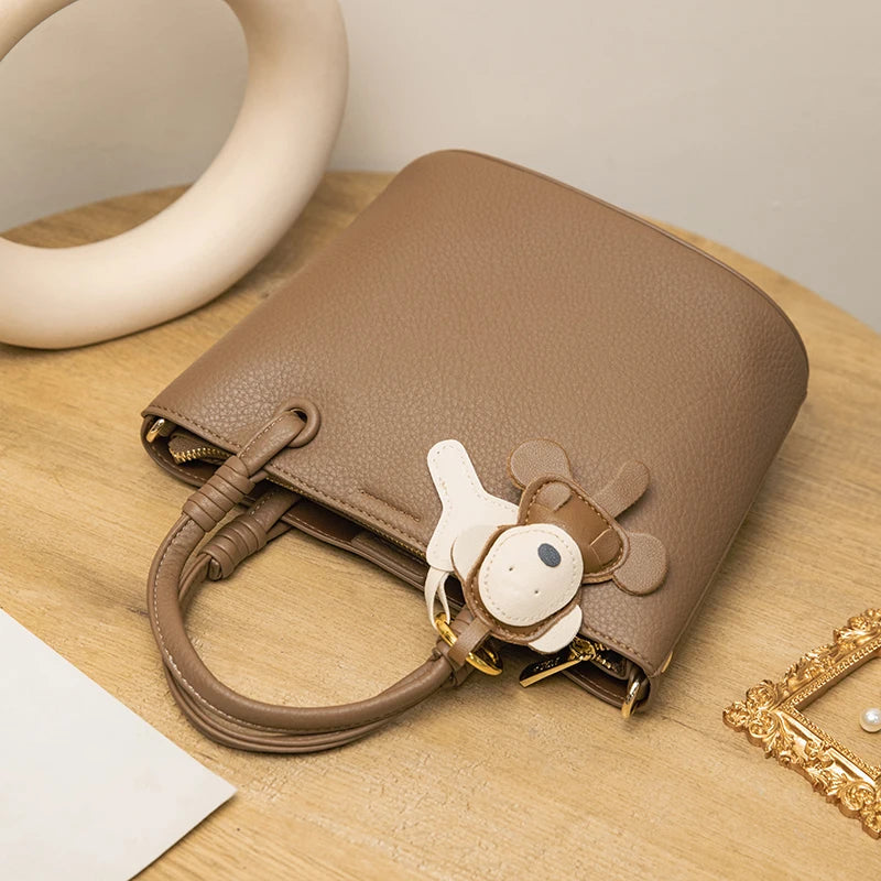 New Bucket Bag for Women, Fashionable and Versatile, Handheld, Diagonal, High End, Single Shoulder, Small and Unique Design