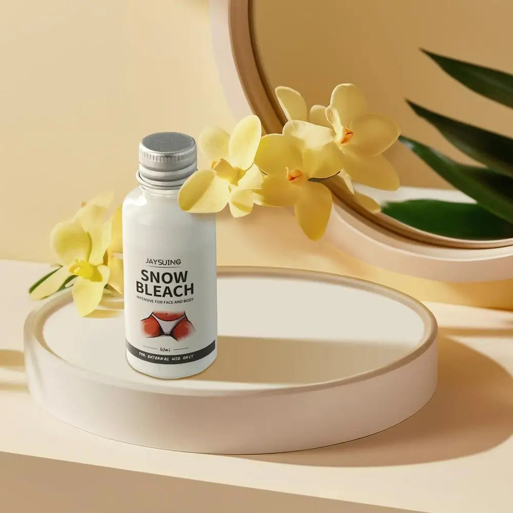 Glowhite Snow Bleach Cream  Hyperpigmentation Lightens Dark Spots Penetrates Skin Layers Brightens Moisturizes Armpit Neck