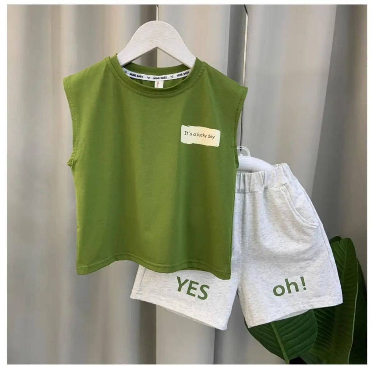 2025 New Boys Baby Girl Summer Vest Set Summer Sleeveless Fashion Boys' and Children's Handsome Two Piece Set