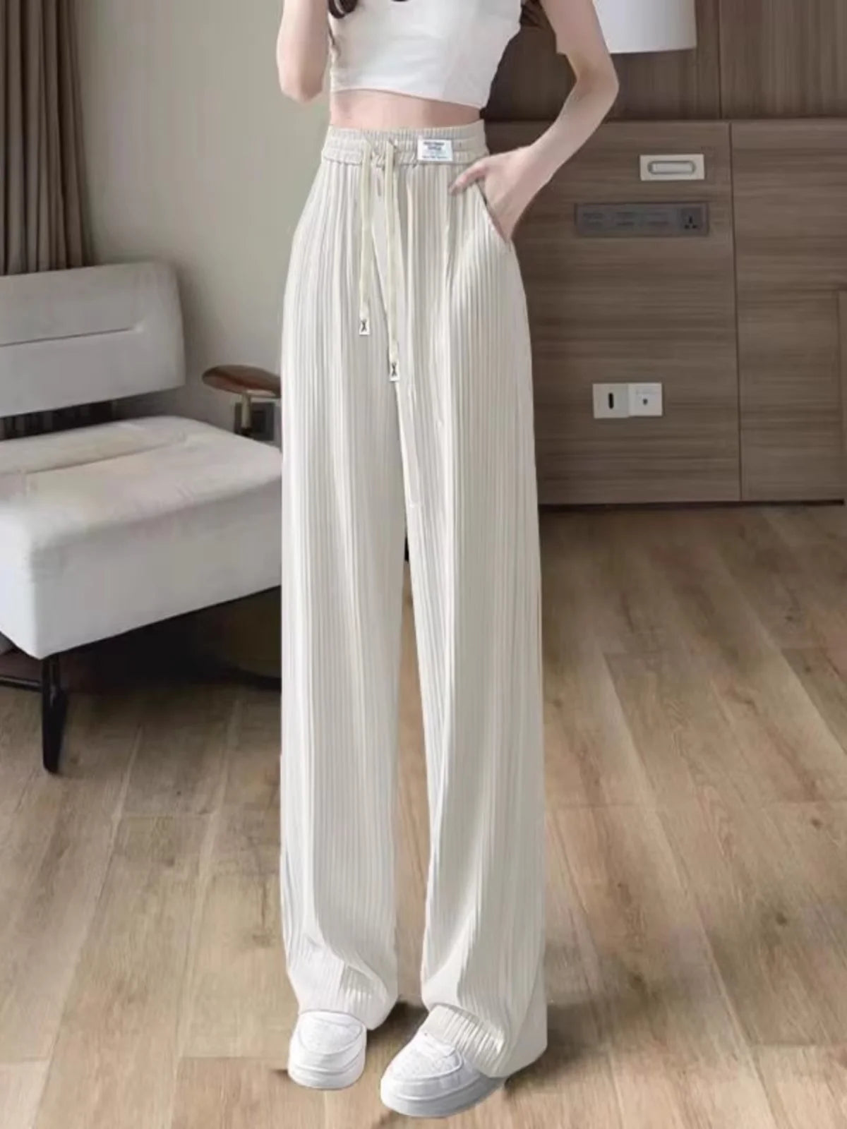 Ice Silk Wide Leg Pants Women's Summer Thin Hanging Sense Small Casual Summer Cool Straight Tube Pants High Waist Nine Points